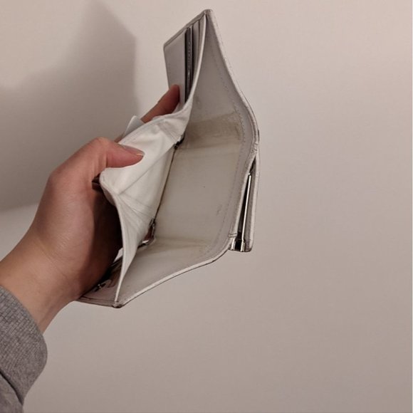 Authentic Patrick Cox Tri-fold Wallet - Picture 6 of 8